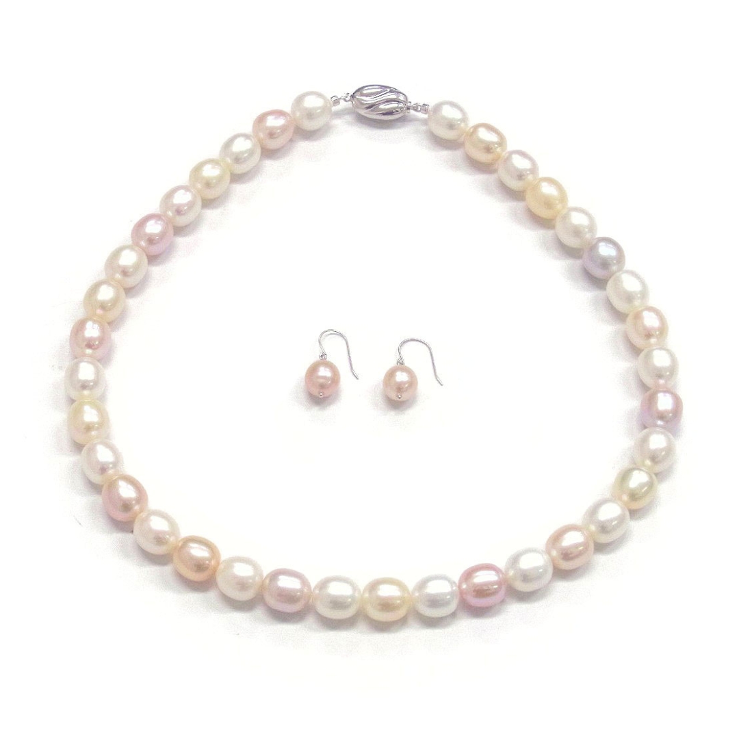 A1725 本真珠 　ネックレス セット 淡水 真珠　パール色ホワイト